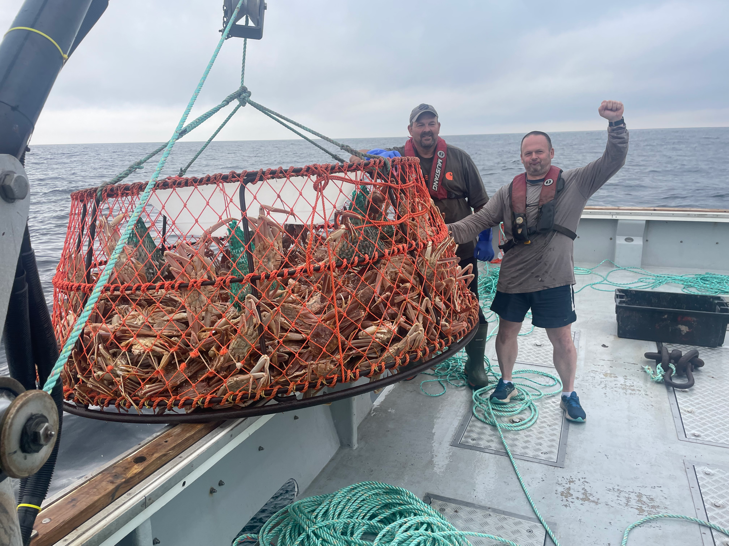 The Story Behind 1,000 lbs of Crab Caught in Zone 19 (Closed due to No